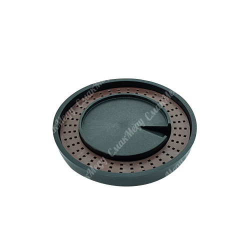 Поилка для пчел под банку пластиковая 140 мм