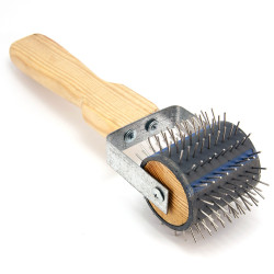 Каток для распечатывания сот «Ежик» с деревянной ручкой