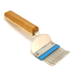 Вилка из нержавеющей стали с пластмассовой вставкой и гнутой иглой