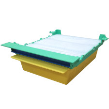 Пыльцесборник для улья донный плаcтиковый Пыльцесборник для улья донный плаcтиковый