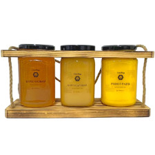 Подарунковий набір меду "Панський Резерв №3" Буркун, Коріандр, Різнотрав'я   - 3*1 кг = 3 кг