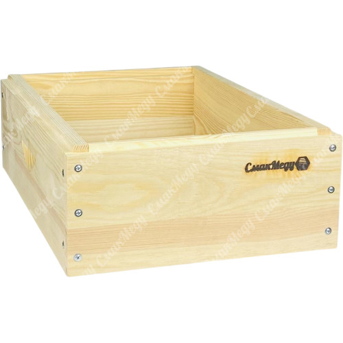 Корпус 8-ти рамочный, магазинная надставка, сосна.